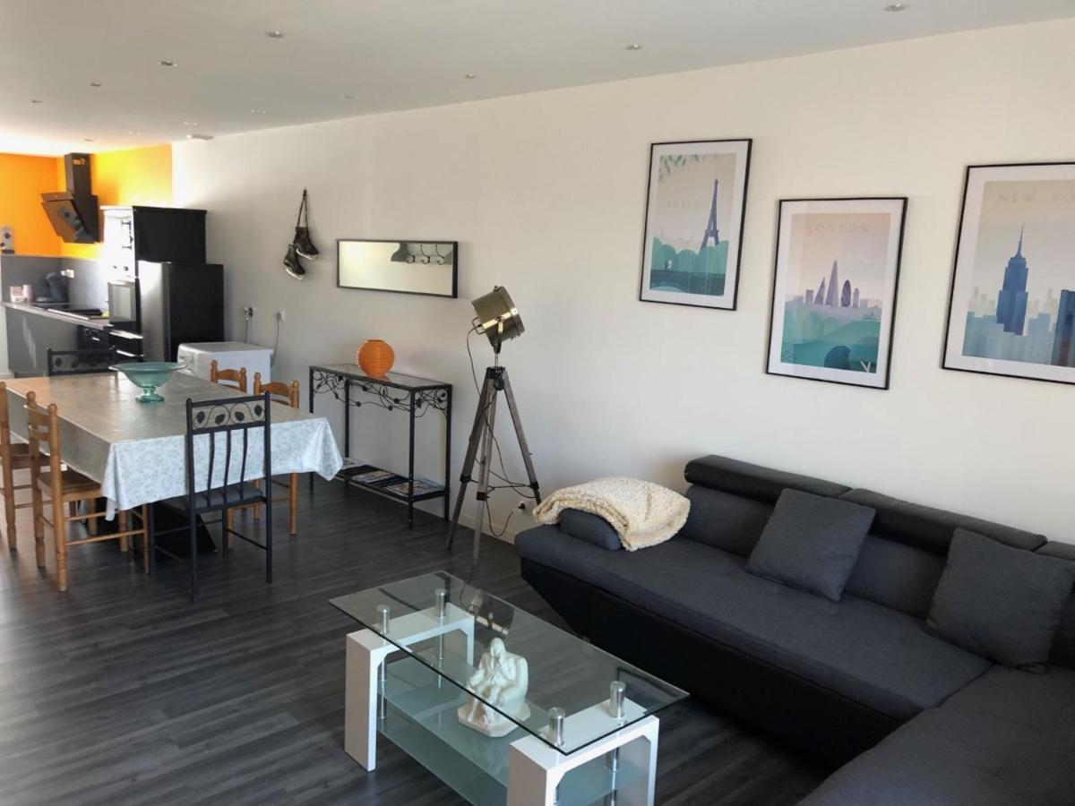 Les Villas D'Hannogne Luaran gambar